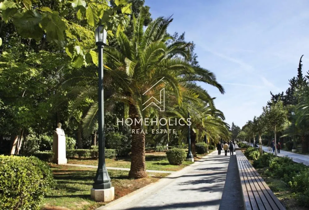 Κτίριο επαγγελματικών χώρων 425τ.μ. προς πώληση
